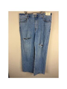 Abercrombie & Fitch The 90s Relaxed High Rise Distressed Jeans 33X30 16R NWT